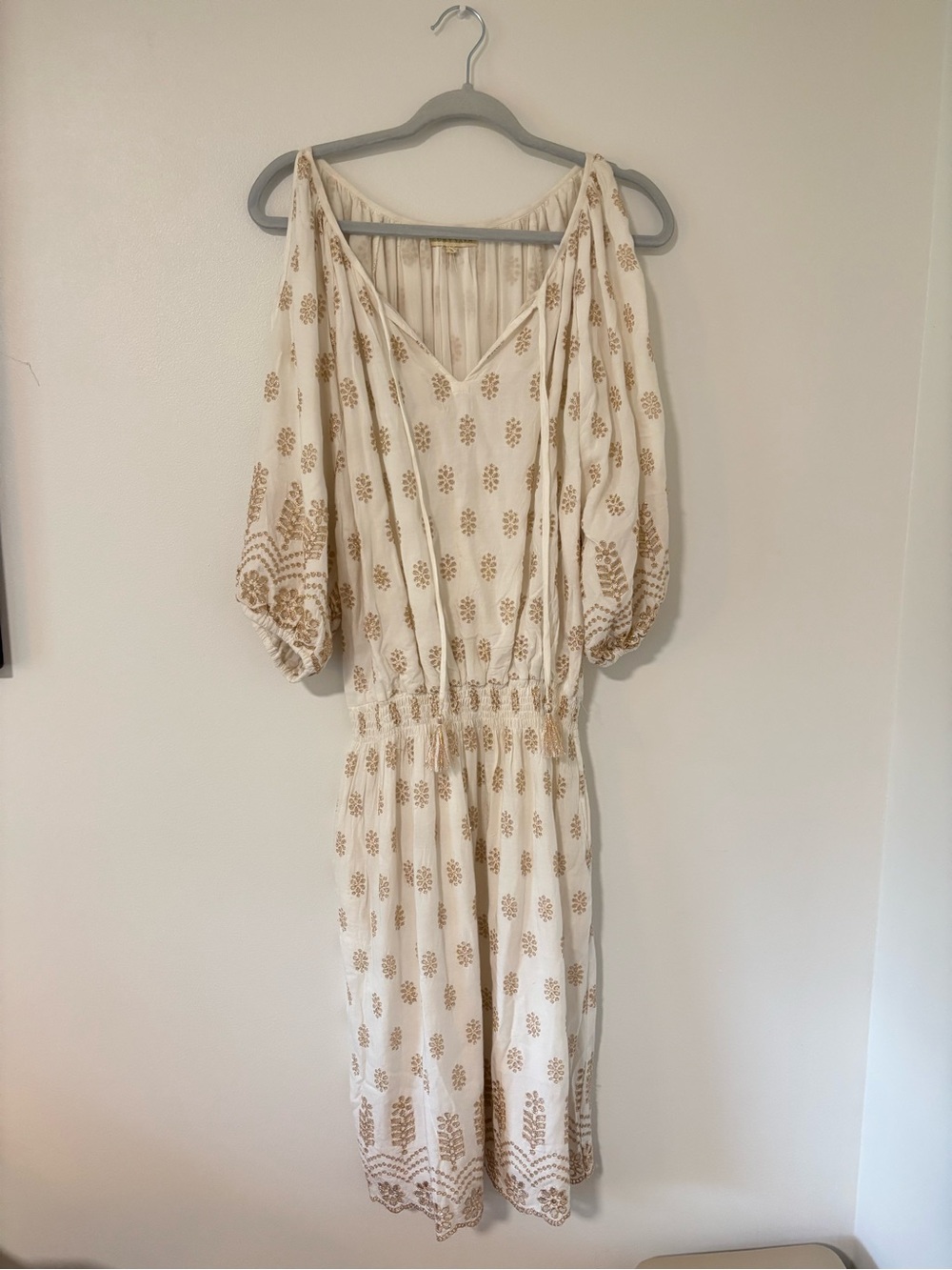 Anthropologie Ruby Yaya Cream and Gold Embroidered Boho Midi Dress Medium
